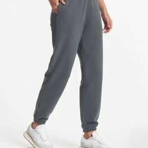 Vuori Womens XL Restore Classic Sweatpants Lake Faded Teal Soft Relaxed Fit